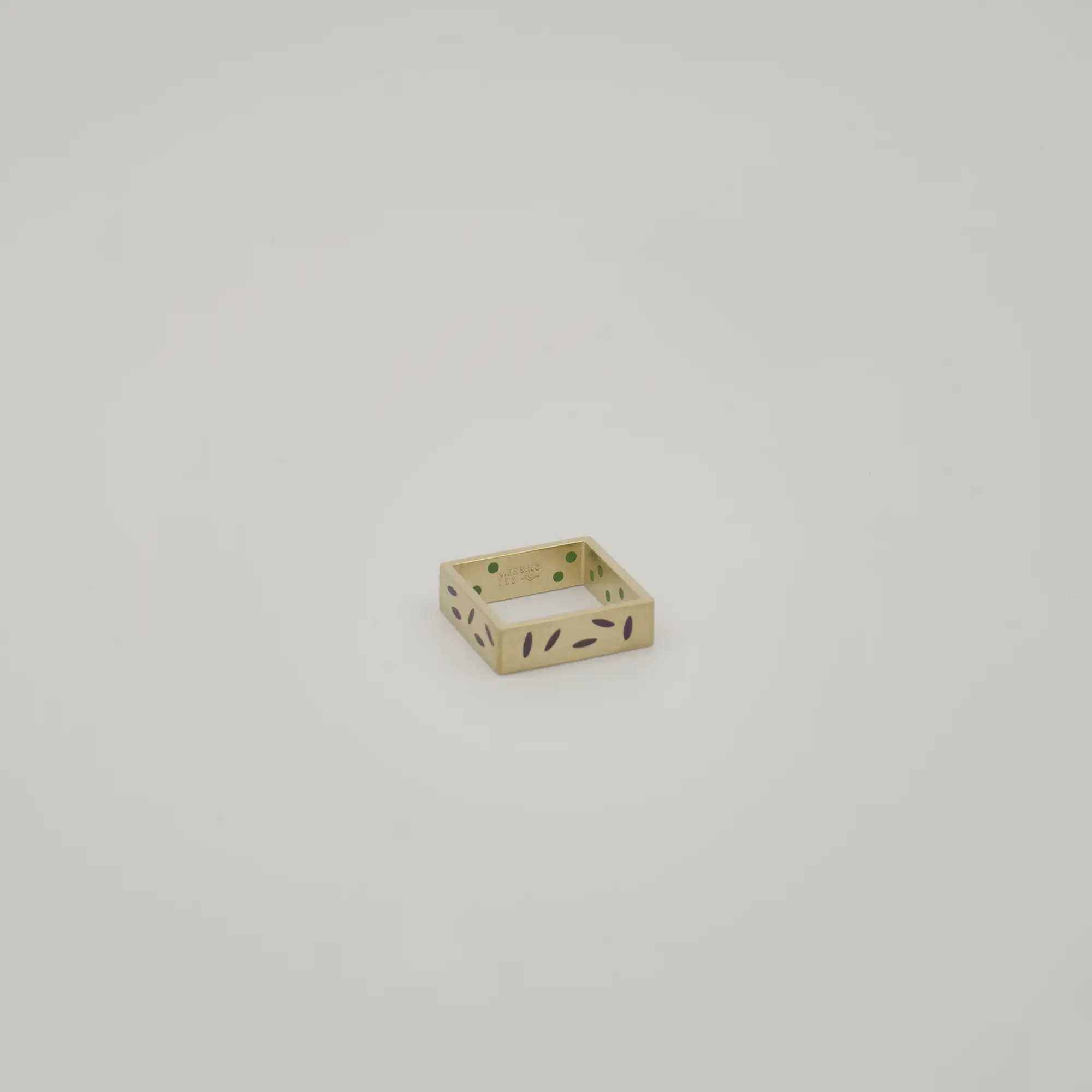 Ring mit Emaillee - Niessing - Classic Yellow|Schwarz Grün - gebraucht kaufen